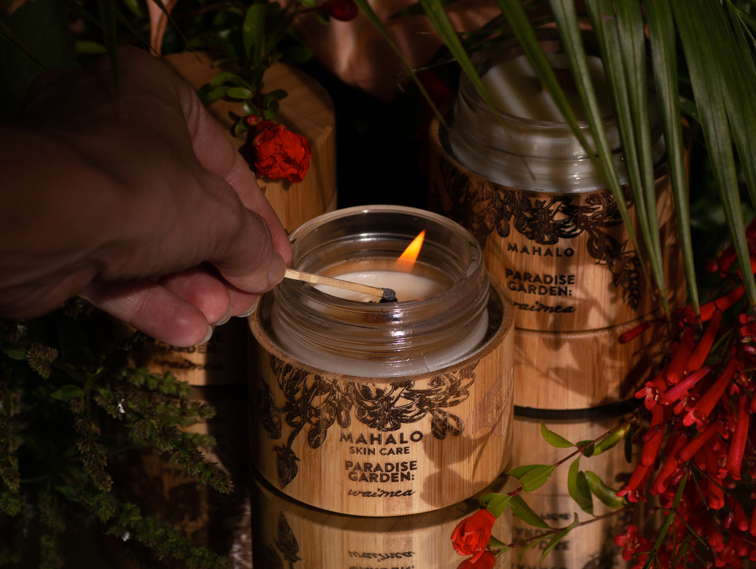 Candle: PARADISE GARDEN : waimea wood wick coconut candle